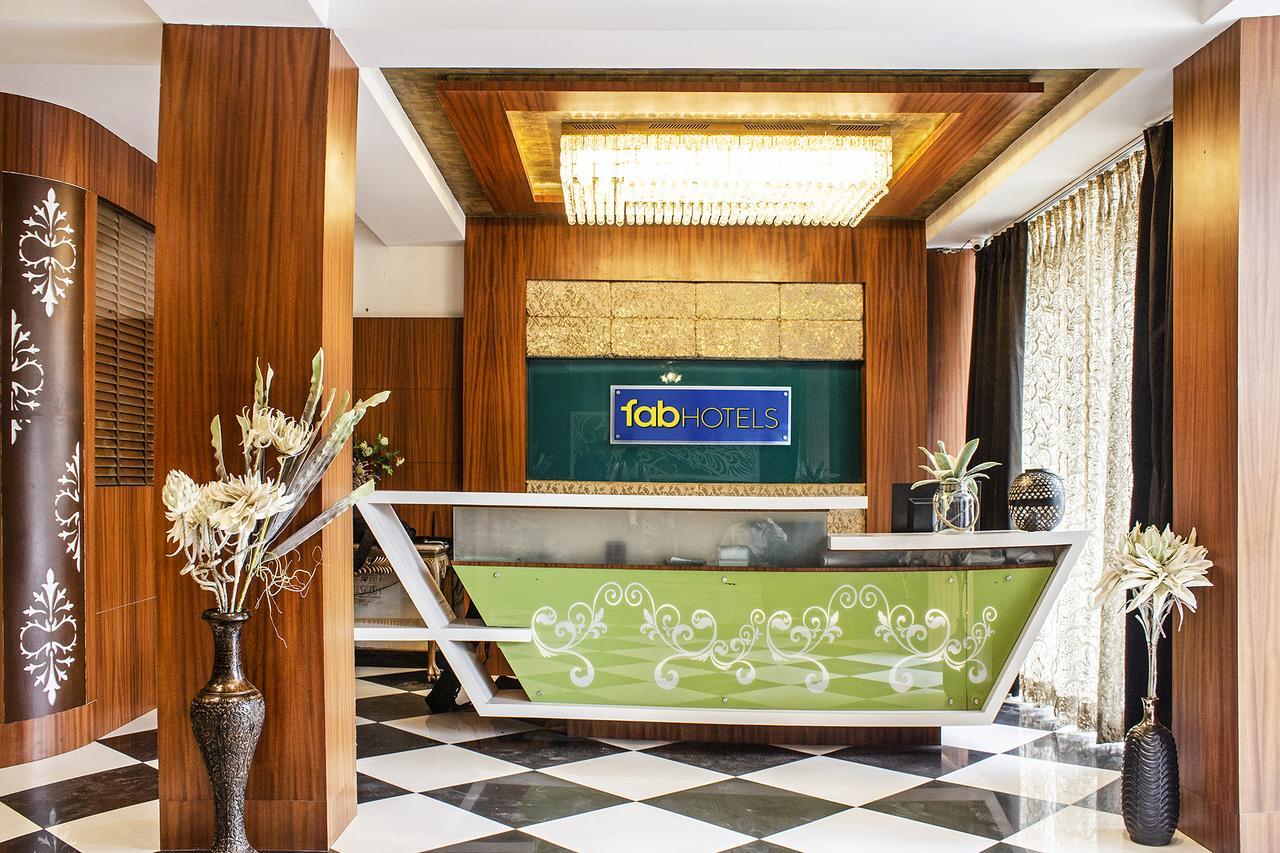 Fabhotel Prime Sarin Inn Heritage Varanasi Exterior foto